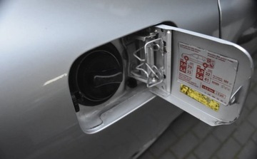 Mercedes Klasa E W210 Sedan 2.3 150KM 1996 Mercedes-Benz Klasa E Mercedes-Benz Klasa E 230 Classic 2.3 Benzyna 150KM, zdjęcie 30