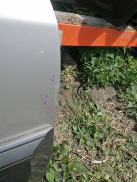 HYUNDAI TERRACAN 01R DVEŘE PRAVÝ PŘEDNÍ