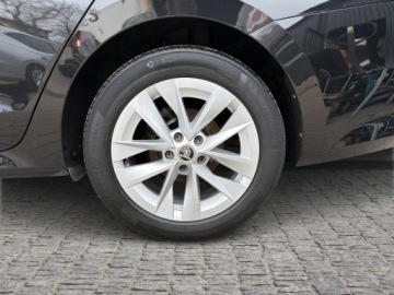 Skoda Octavia IV Kombi 2.0 TDI 150KM 2021 Skoda Octavia SKODA Octavia Combi 2.0 Tdi 150 KM S, zdjęcie 18