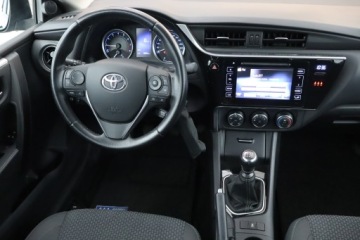 Toyota Corolla XI Sedan Facelifting 1,6 Valvematic 132KM 2018 Toyota Corolla 1.6 Valvematic, Salon Polska, zdjęcie 6