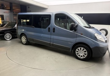 Opel Vivaro A Combi L1 2.0 CDTI 115KM 2012 Opel Vivaro Long 9 Miejsc Navi Klima Hak Zamiana Raty Gwarancja 2.0 Diesel, zdjęcie 12