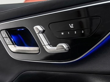 Mercedes GLC C254/X254 2026 GLC Coupe 200 d 4-Matic AMG Line 2.0 (163KM) 2026, zdjęcie 17