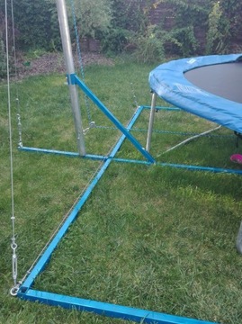 Батут - садовое банджи, евробанджи, банджи.