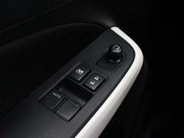 Suzuki Swift VI Hatchback Facelifting 1.2 DualJet SHVS 83KM 2021 Suzuki Swift 1.2, Salon Polska, 1. Właściciel, zdjęcie 15