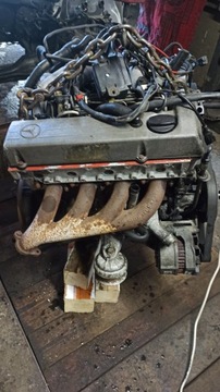 MERCEDES W124 W201 2.0D 200D DIESEL SILNIK KOMPLETNY
