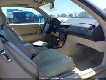 Mercedes SLC 1995 Mercedes-Benz SLC 1995 Mercedes-Benz SL Class 2dr Roadster 5.0L 5.0 Benzyna, zdjęcie 4