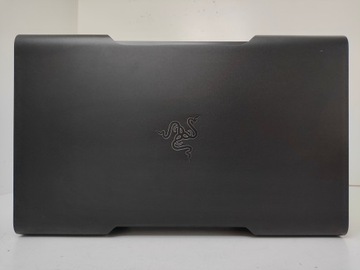 Stacja graficzna Razer Core V2 / uszkodzona