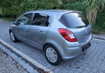 Opel Corsa D Hatchback 1.4 Twinport ECOTEC 100KM 2010 Opel Corsa 1.4I Zadbane Bagaznik na Rowery 1.4 Benzyna 100KM, zdjęcie 3