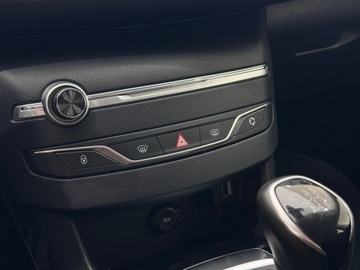 Peugeot 308 II Hatchback Facelifting 1.2 PureTech 130KM 2021 Peugeot 308 Active S&amp;S, 1 właściciel, Salon Polska, zdjęcie 23