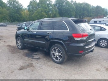 Jeep Grand Cherokee IV 2021 Jeep Grand Cherokee Overland 2021 3.6l 3.6 Benzyna 295KM, zdjęcie 3