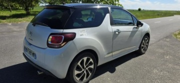 DS 3 Hatchback Facelifting 2016 1.2 PureTech 110KM 2015 Citroen DS3 89tys.km, zdjęcie 7
