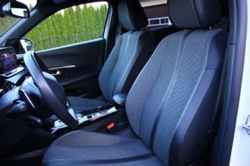 Peugeot 2008 II SUV 1.5 BlueHDi 130KM 2023 Peugeot 2008 1.5 HDI 130KM LIFT AUTOMAT ALLURE I Wlasciciel ASO Bezwypadko, zdjęcie 24