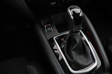 Nissan Qashqai II Crossover Facelifting 1.3 DIG-T  160KM 2019 Nissan Qashqai 1.3 DIG-T, Salon Polska, zdjęcie 12