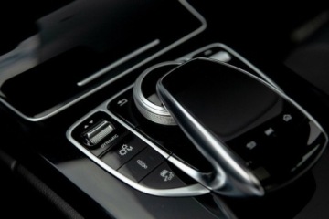 Mercedes Klasa C W205 Kabriolet AMG Facelifting 3.0 C43 390KM 2020 Mercedes-Benz Klasa C 3.0 Benzyna 390KM, zdjęcie 31