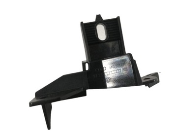 Uchwyt zderzaka lewy AUDI A6 C8 4k0807077 OE