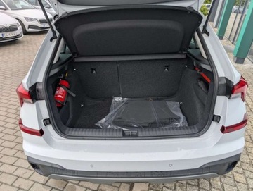 Skoda Kamiq Crossover Facelifting 1.0 TSI 115KM 2024 Skoda Kamiq Selection 1,0 TSI 115KM automat. DSG, SKORA,EL. STEROWANY FOTEL, zdjęcie 6