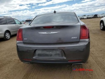 Chrysler 300C II 2019 Chrysler 300 2019 r., 3,6 L 4X4 3.6 Benzyna 292KM, zdjęcie 3