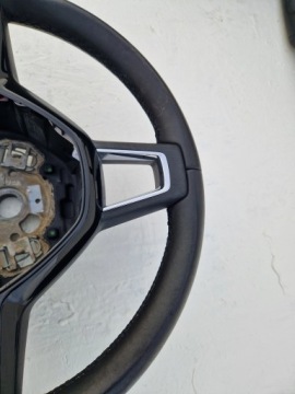 Кожаное рулевое колесо Skoda Octavia III 3
