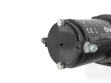 WYCIĄGARKA WCIĄGARKA AKUMULATOROWA do AUTA Quada PŁUGA 12V 2000LBS + PILOT