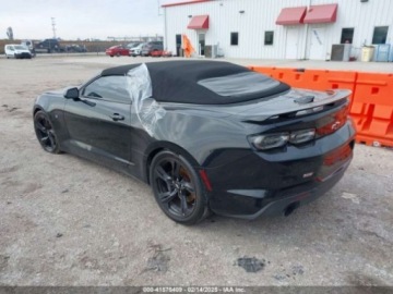 Chevrolet Camaro VI Coupe 6.2 455KM 2019 Chevrolet Camaro 2019 Chevrolet Camaro 2dr Conv 2SS 6.2 Benzyna 455KM, zdjęcie 3
