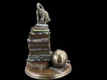 Figurka Rzeźba Statuetka Kot na książkach RZEŹBA VERONESE WU78012A4