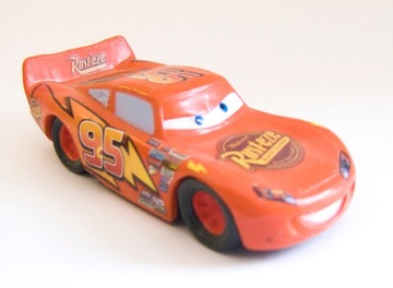 CARS MINI POJAZD AUTKA AUTA ZYGZAK MCQUEEN