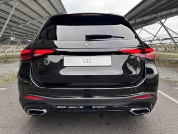 Mercedes GLC C254/X254 Coupe 2.0 220d 197KM 2026 MERCEDES-BENZ GLC 220 d 4-Matic AMG Line 2.0(197KM) 2026, zdjęcie 2