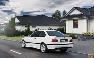 BMW Seria 3 E36 M3 Coupe 3.0 R6 286KM 1995 BMW M3 (e36), zdjęcie 10
