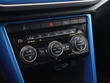 Volkswagen T-Roc I SUV 1.5 TSI ACT 150KM 2018 VW T-Roc 1.5 TSI, Salon Polska, Klima, zdjęcie 18