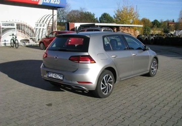Volkswagen Golf VII Hatchback 3d Facelifting 1.6 TDI-CR DPF BMT 115KM 2018 Volkswagen Golf Volkswagen Golf 1.6 Diesel 116KM, zdjęcie 3
