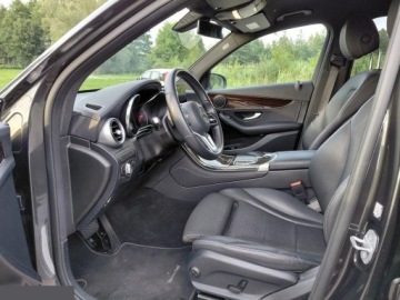 Mercedes GLC C253 SUV Plug-In 2.0 300de 306KM 2020 Mercedes-Benz GLC 2.0 Hybryda Plug-in 306KM AMG 2020r, zdjęcie 10