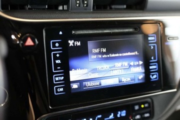 Toyota Auris II 2018 Toyota Auris Hybrid 135 Prestige 1.8 Hybryda 99KM, zdjęcie 21