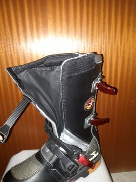 Мотоциклетные ботинки Diadora, размер 45.