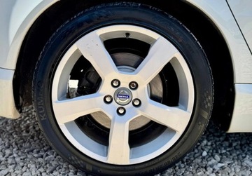 Volvo V70 III Kombi 2.5 T 231KM 2010 Volvo V70 2.5T 231KM Rdesing Skory BiXenon PDC Summum climatronic 2.5, zdjęcie 6