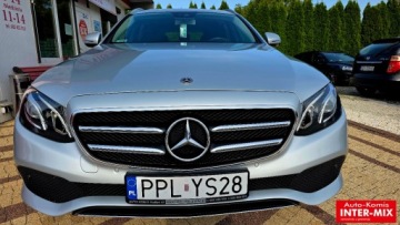 Mercedes Klasa E W213 Kombi 2.0 220d 194KM 2020 Mercedes-Benz Klasa E Niski przebieg Idealne bogata wersja AUTOMAT 2.0, zdjęcie 2