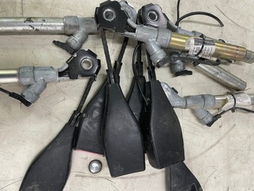 НАТЯЖИТЕЛЬ РЕМНЯ ЛЕВЫЙ ПРАВЫЙ ДВИЖЕНИЕ