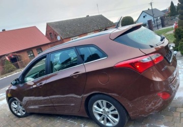 Hyundai i30 II Wagon 1.4 CRDi 90KM 2013 Hyundai i30 Hyundai i30 II Piekny Hyundai i30 1.4 CRDI 2013r - ladny stan, zdjęcie 5