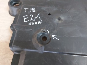 TOYOTA COROLLA E21 Накладка пола нижняя правая Kombi 58165-02340 накладка