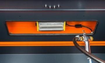 Профессиональный пескоструйный аппарат PK350E 400L кабины польского производства