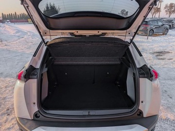 Peugeot 2008 II SUV 1.2 PureTech 130KM 2020 Peugeot 2008 Navi Tempomat Serwis Gwarancja 1.2 Benzyna 130KM, zdjęcie 37