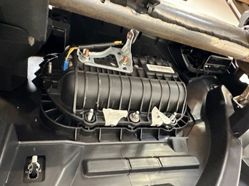 DESKA KONZOLA PEUGEOT 308 T9