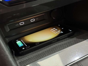 Volkswagen Tiguan Allspace SUV Facelifting 2.0 TDI SCR 150KM 2022 Volkswagen Tiguan Allspace Allspace Elegance 4Motion Hak Kamera cofania, zdjęcie 25