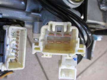 SLOUPEC VOLANT DAIHATSU TERIOS II 06-