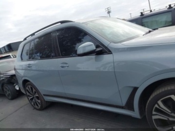 BMW X7 2024 BMW X7 2024 BMW X7 XDRIVE40I 3.0 Benzyna 375KM, zdjęcie 12