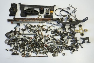 SUZUKI DL 1000 V-STROM 02-09 БОЛТЫ ВИНТЫ