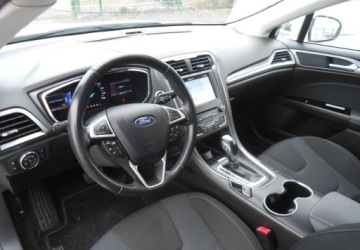 Ford Mondeo V 2018 Ford Mondeo Ford Mondeo VIII 2.0 Hybryda 140 KM 2.0 Hybryda 140KM, zdjęcie 11