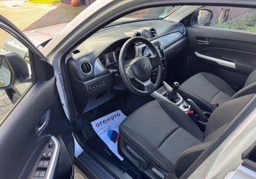 Suzuki Vitara III SUV 1.6 VVT 120KM 2017 Suzuki Vitara 1,6 120KM 4x4 Climatronic Kamera NAVI Bezwypadkowy Serwis, zdjęcie 14