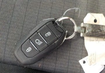 Peugeot 2008 II SUV 1.2 PureTech 130KM 2023 Peugeot 2008 Okazja 1.2 Benzyna 130KM, zdjęcie 25