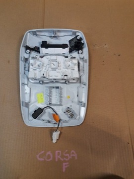 LAMPA W POLSTROVÁNÍ OPEL CORSA F