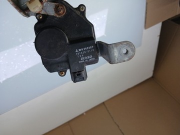 MITSUBISHI PAJERO 2003 ZÁMEK DVEŘE ZADNÍCH